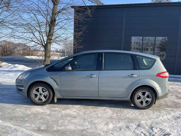 Ford S-Max 2010 Ząbki - Надійний сімейний автомобіль 2